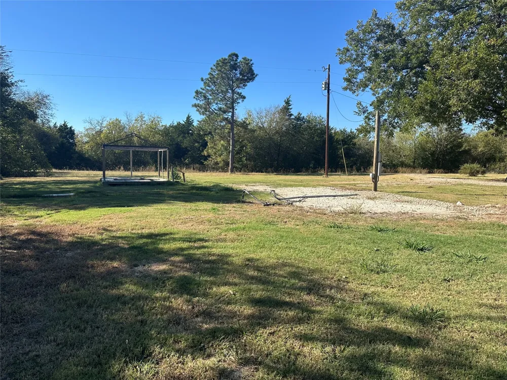492 Lcr 431 Mexia, TX 76667