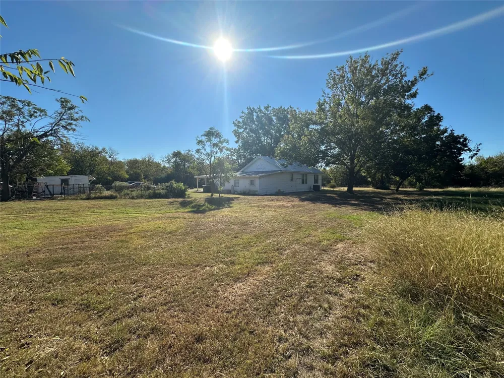 492 Lcr 431 Mexia, TX 76667