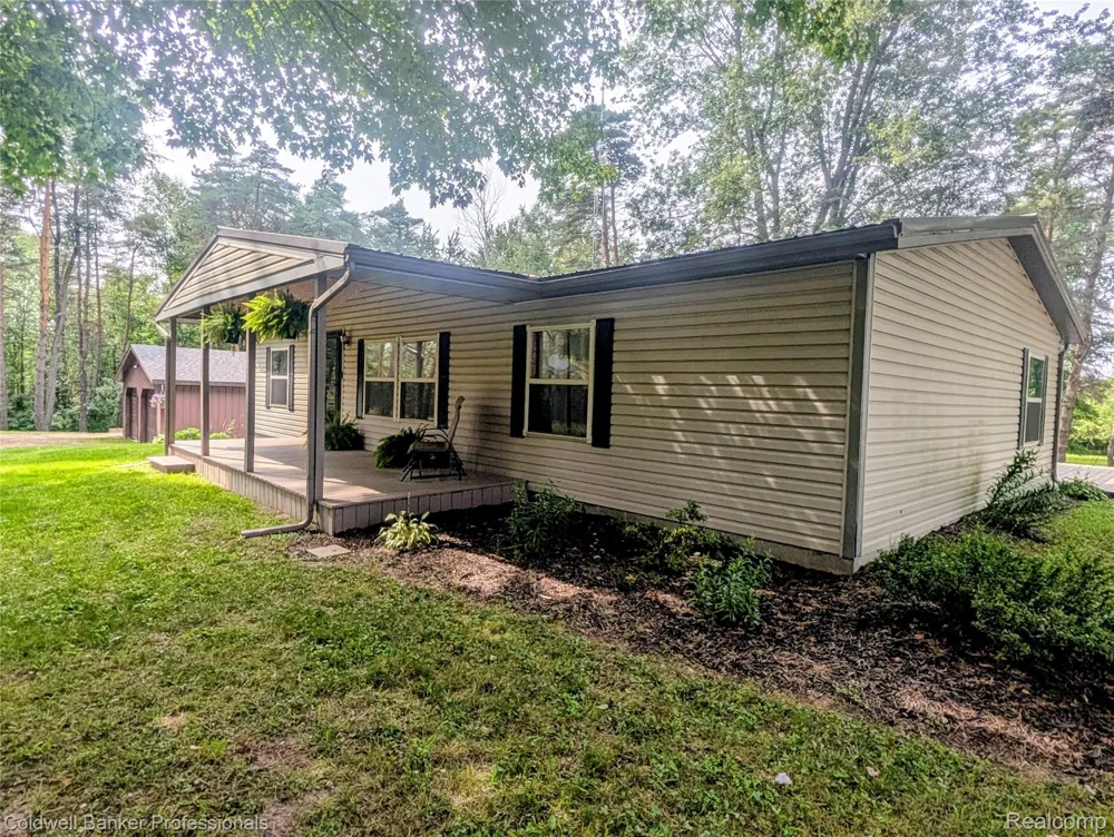 6895 Lanway Road Koylton Township, MI 48741
