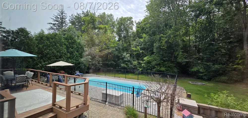 5818 Pine Trace Court Genoa Township, MI 48843