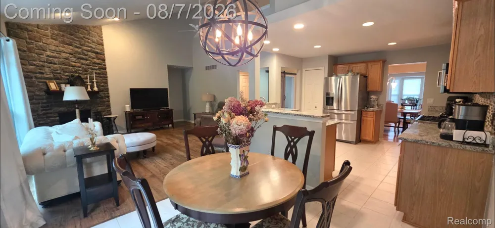 5818 Pine Trace Court Genoa Township, MI 48843