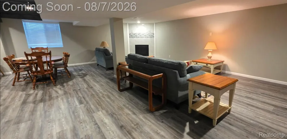 5818 Pine Trace Court Genoa Township, MI 48843