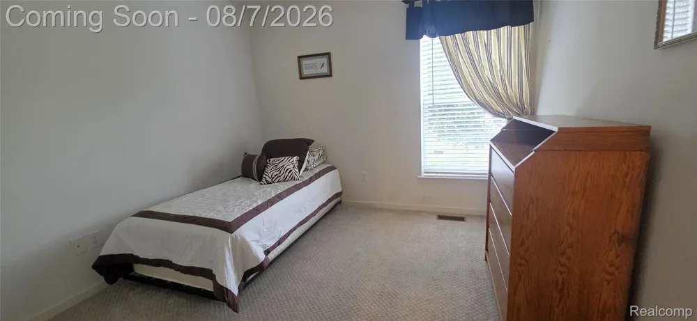 5818 Pine Trace Court Genoa Township, MI 48843