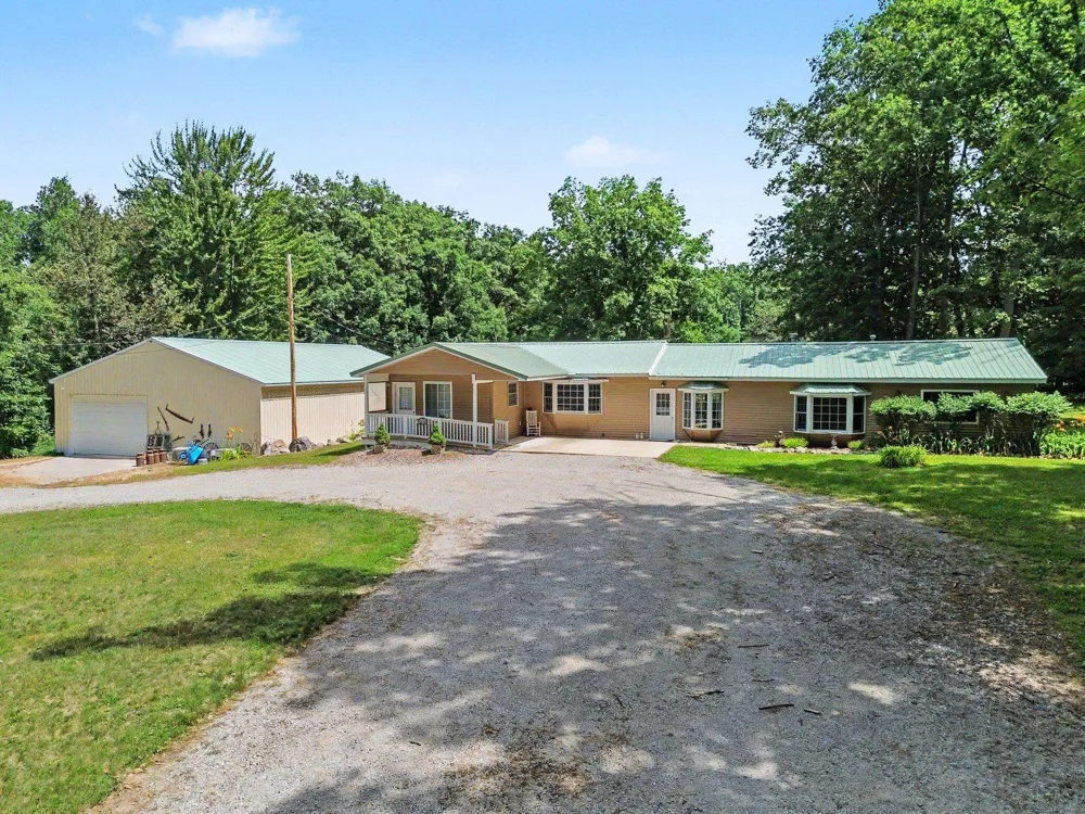 5444 S Branch Road Plainfield Township, MI 48743