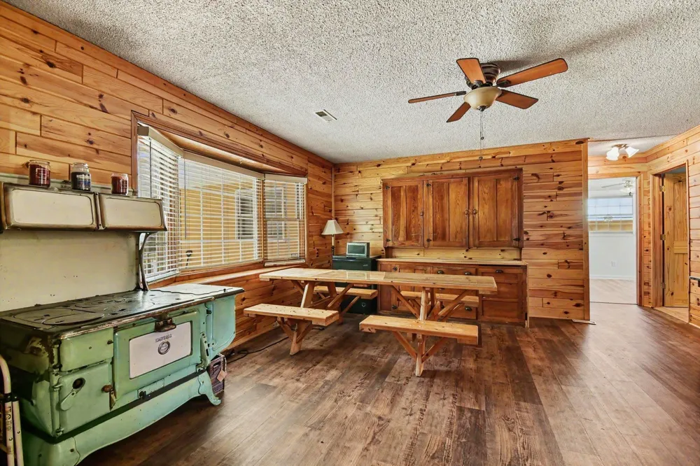 5444 S Branch Road Plainfield Township, MI 48743