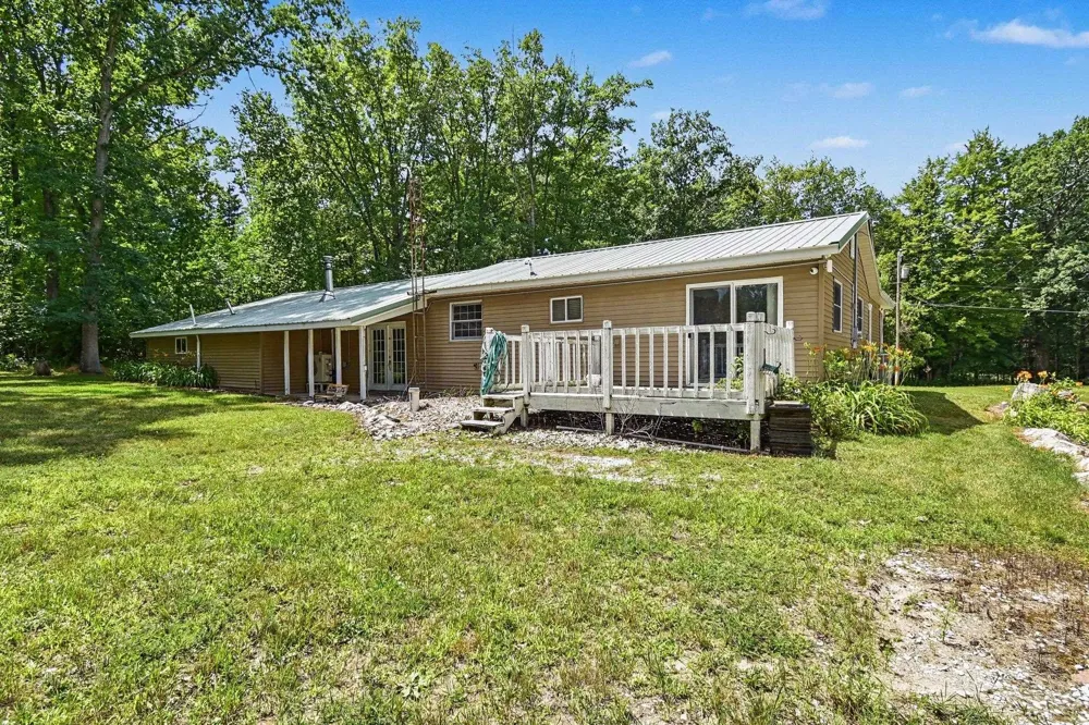 5444 S Branch Road Plainfield Township, MI 48743