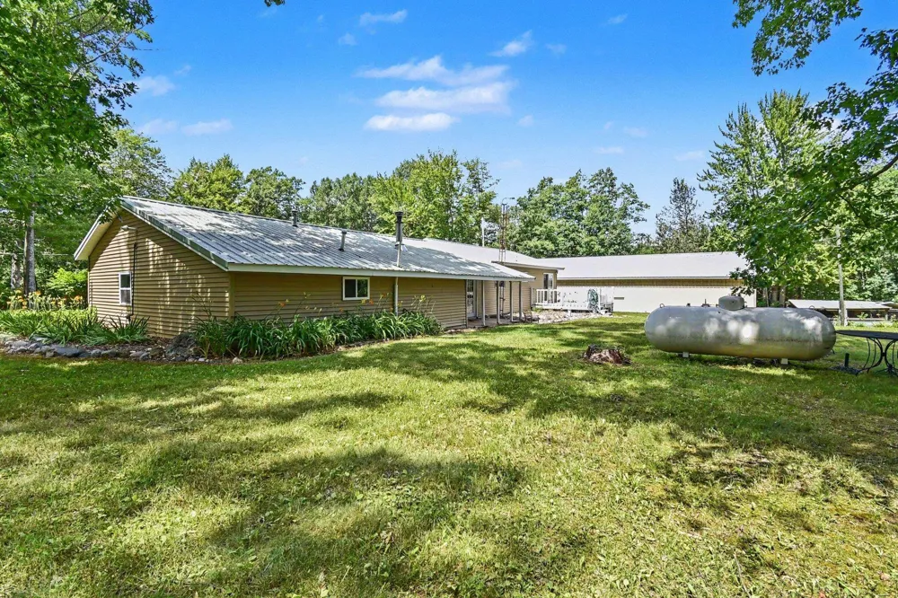 5444 S Branch Road Plainfield Township, MI 48743