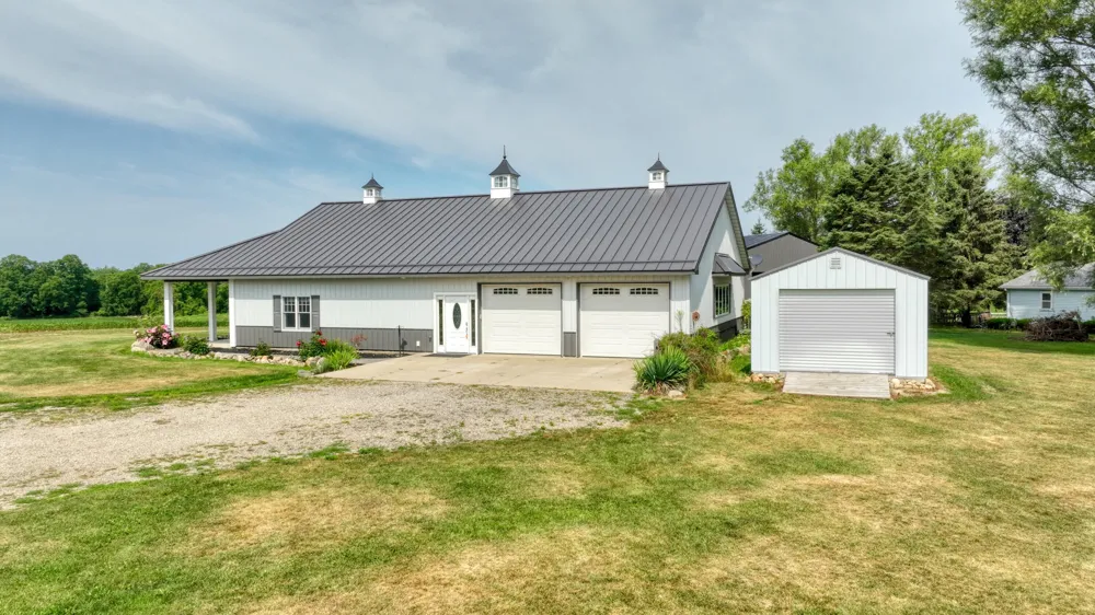 2282 Lake Wilson Road Hillsdale Township, MI 49242