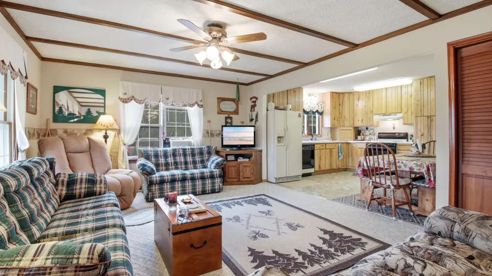 714N State Highway 40 Exeland, WI 54835