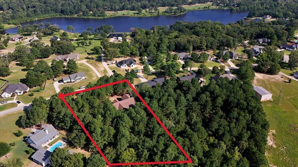 14448 Meadow Glen Road Lindale, TX 75771