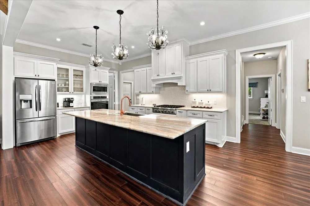 14448 Meadow Glen Road Lindale, TX 75771
