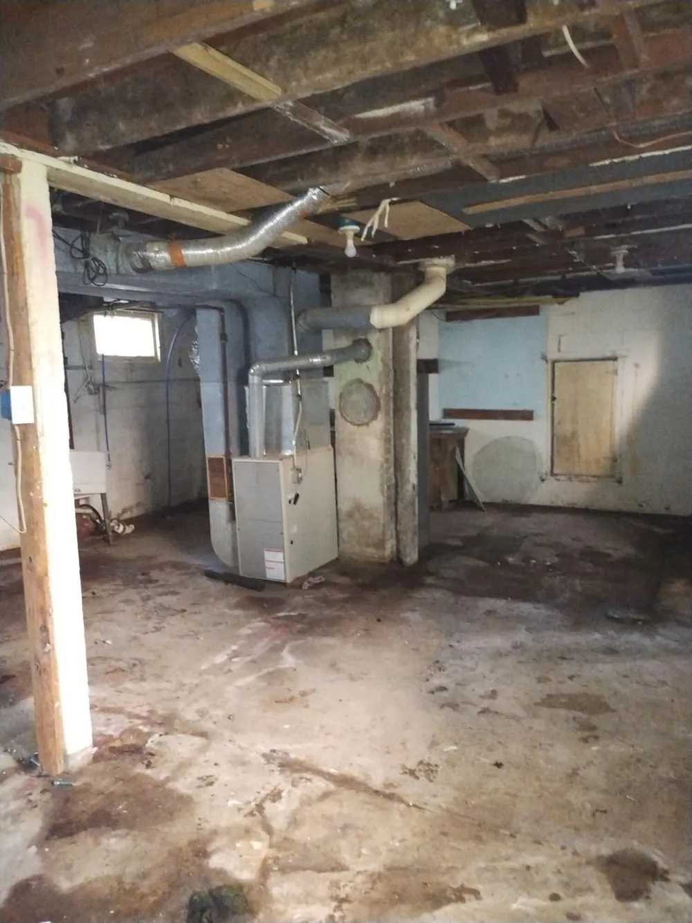 2202 Swayze Street Flint, MI 48503