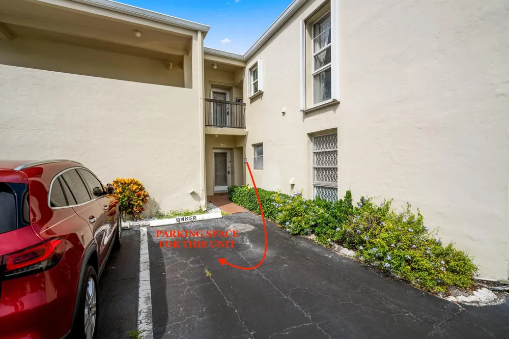 2540 BOUNDBROOK BOULEVARD #110 Palm Springs, FL 33406