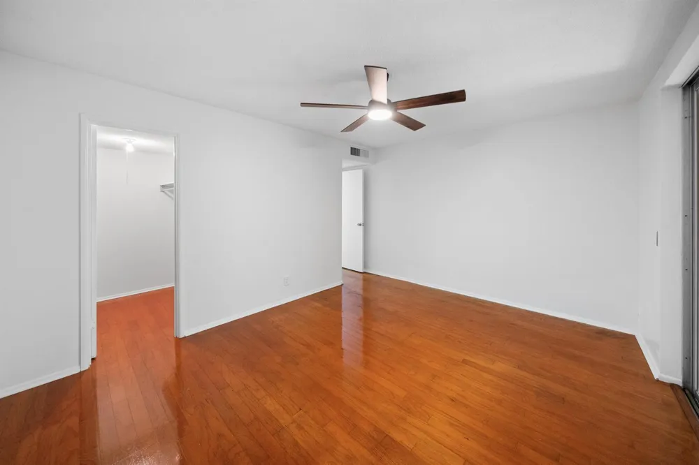2540 BOUNDBROOK BOULEVARD #110 Palm Springs, FL 33406