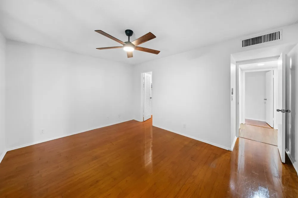 2540 BOUNDBROOK BOULEVARD #110 Palm Springs, FL 33406