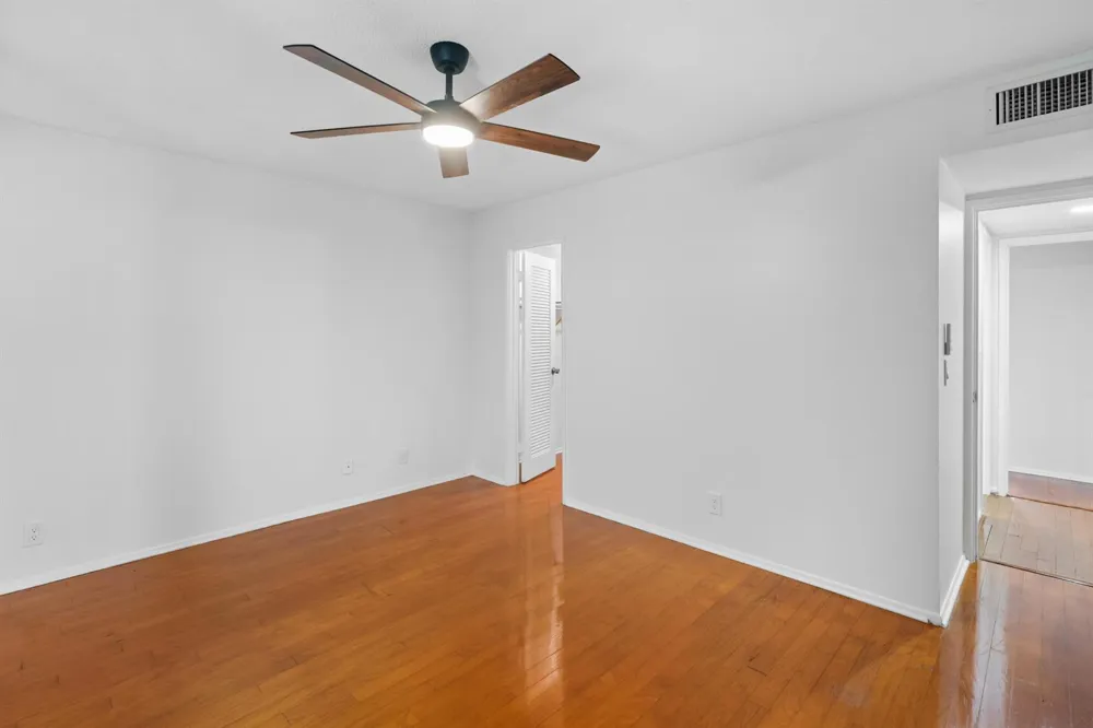 2540 BOUNDBROOK BOULEVARD #110 Palm Springs, FL 33406