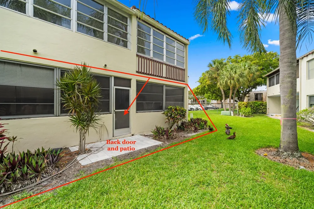 2540 BOUNDBROOK BOULEVARD #110 Palm Springs, FL 33406