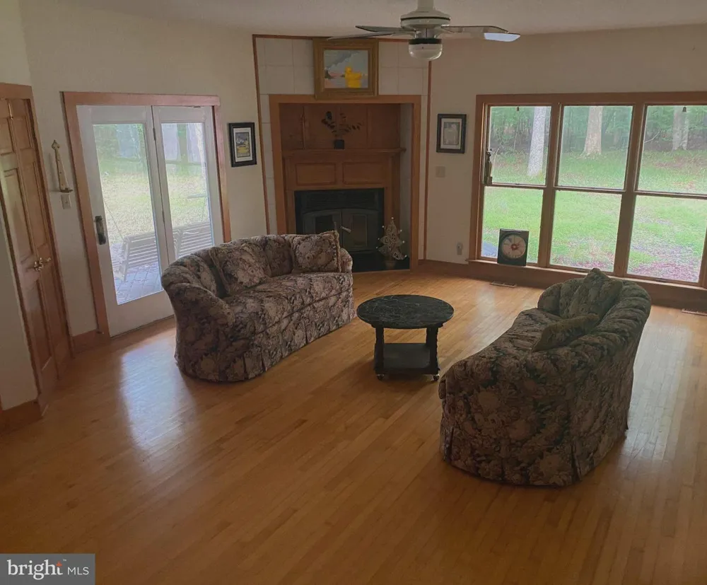 1521 SANDBRIDGE ROAD Virginia Beach, VA 23456