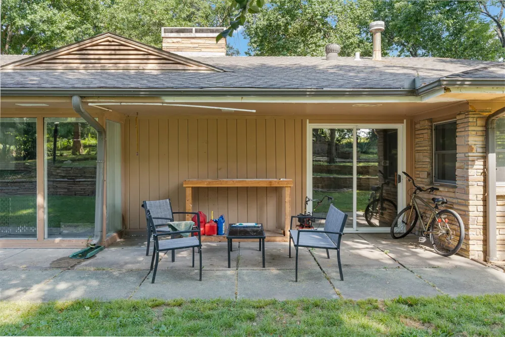 2210 Skyline Drive Bartlesville, OK 74006