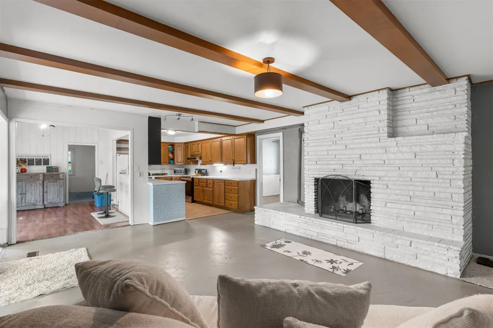 2210 Skyline Drive Bartlesville, OK 74006