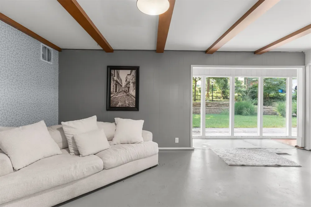 2210 Skyline Drive Bartlesville, OK 74006