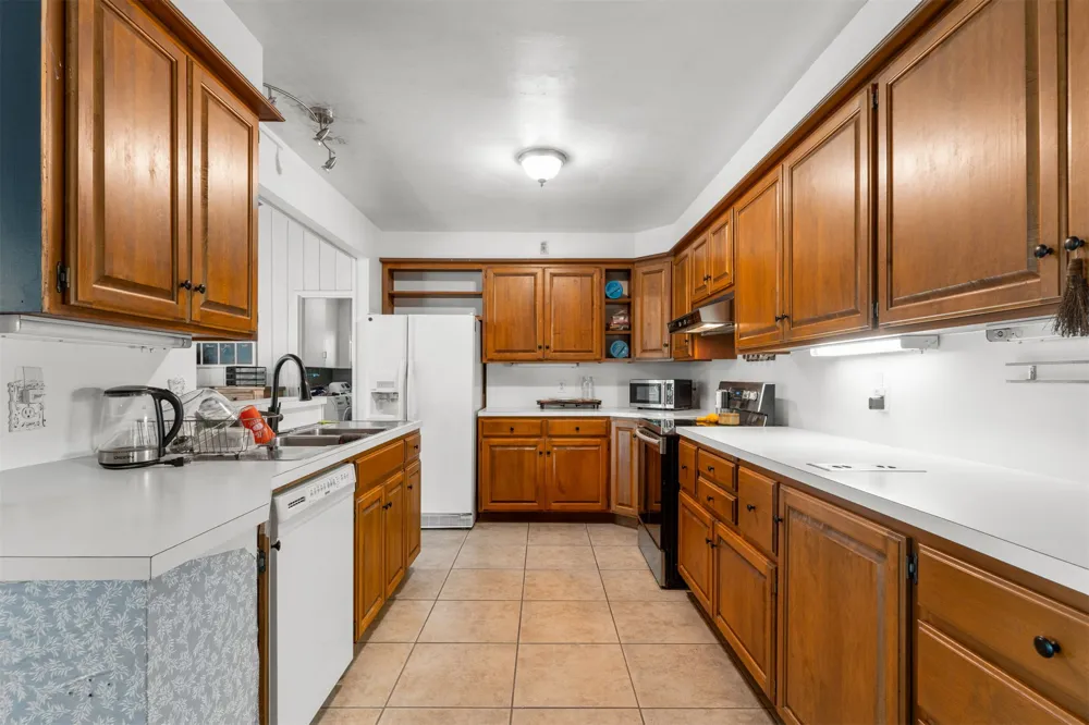 2210 Skyline Drive Bartlesville, OK 74006