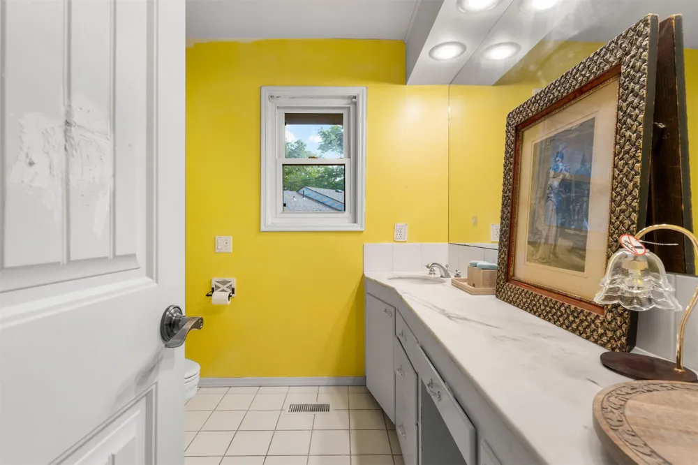 2210 Skyline Drive Bartlesville, OK 74006