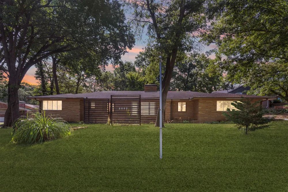 2210 Skyline Drive Bartlesville, OK 74006