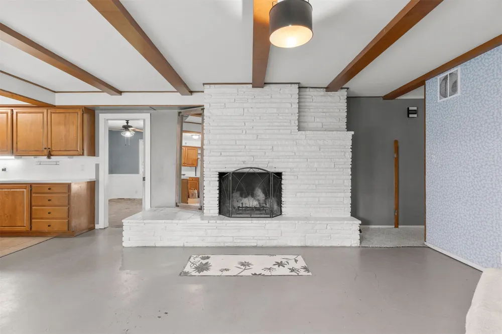 2210 Skyline Drive Bartlesville, OK 74006