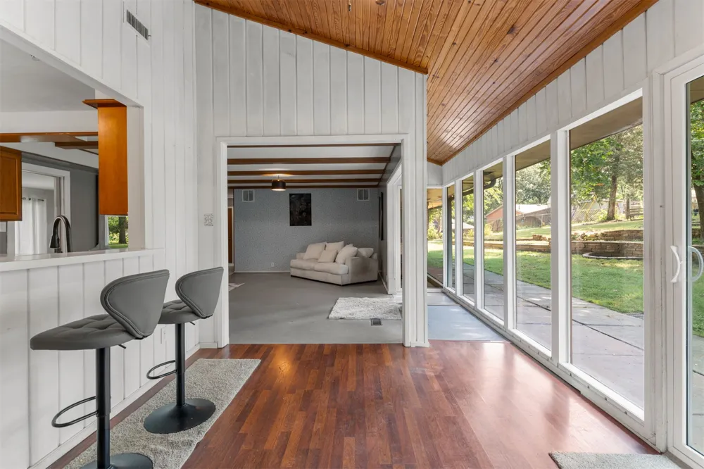 2210 Skyline Drive Bartlesville, OK 74006