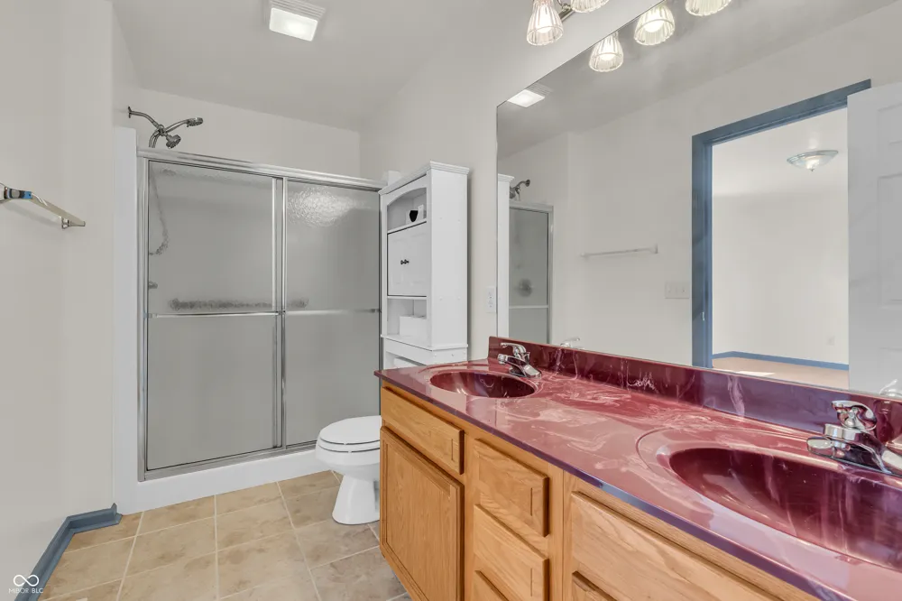 3096 Natasha Drive Bloomington, IN 47404