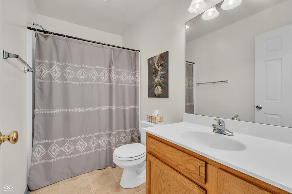 3096 Natasha Drive Bloomington, IN 47404
