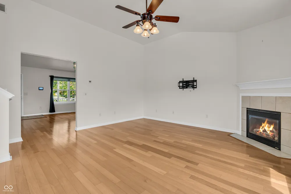 3096 Natasha Drive Bloomington, IN 47404