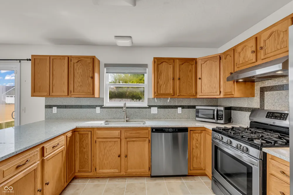 3096 Natasha Drive Bloomington, IN 47404
