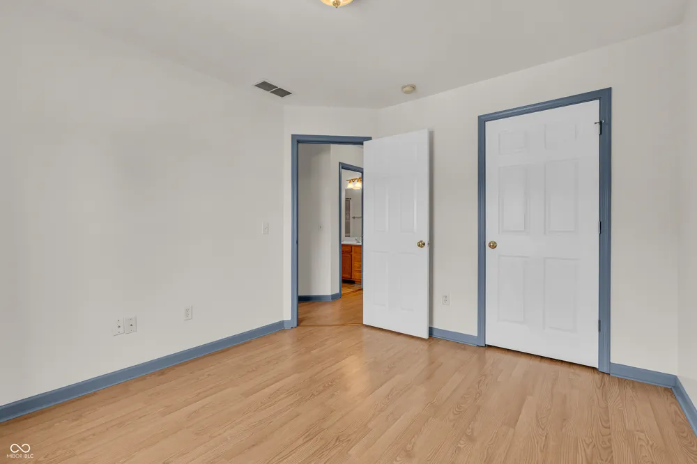 3096 Natasha Drive Bloomington, IN 47404