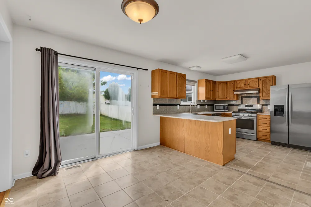 3096 Natasha Drive Bloomington, IN 47404