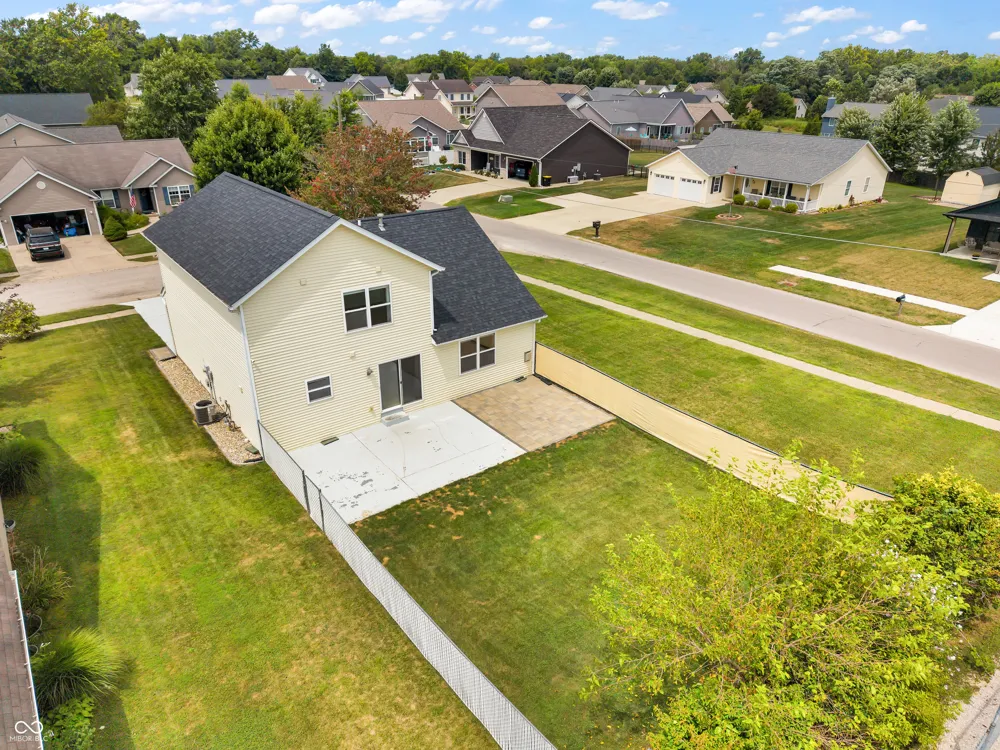 3096 Natasha Drive Bloomington, IN 47404