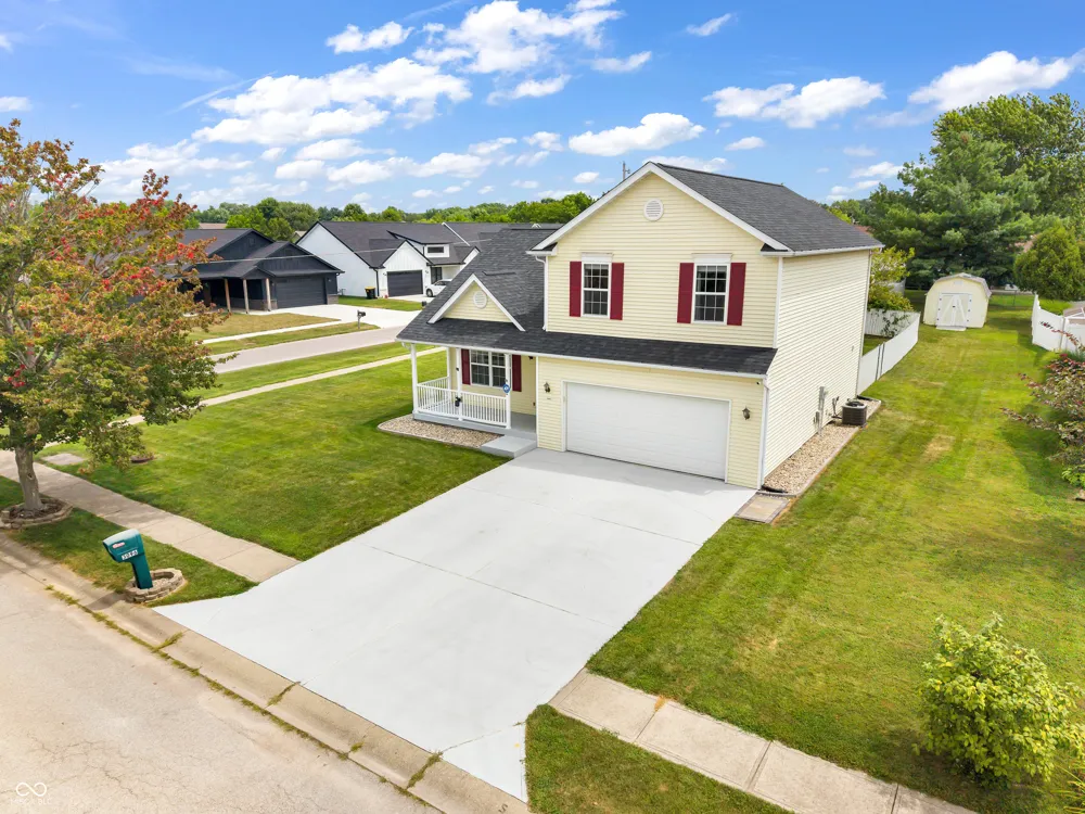 3096 Natasha Drive Bloomington, IN 47404