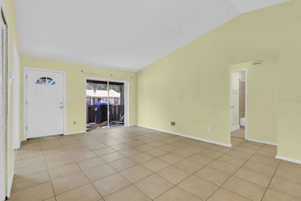 3143 STONECASTLE ROAD Orlando, FL 32822