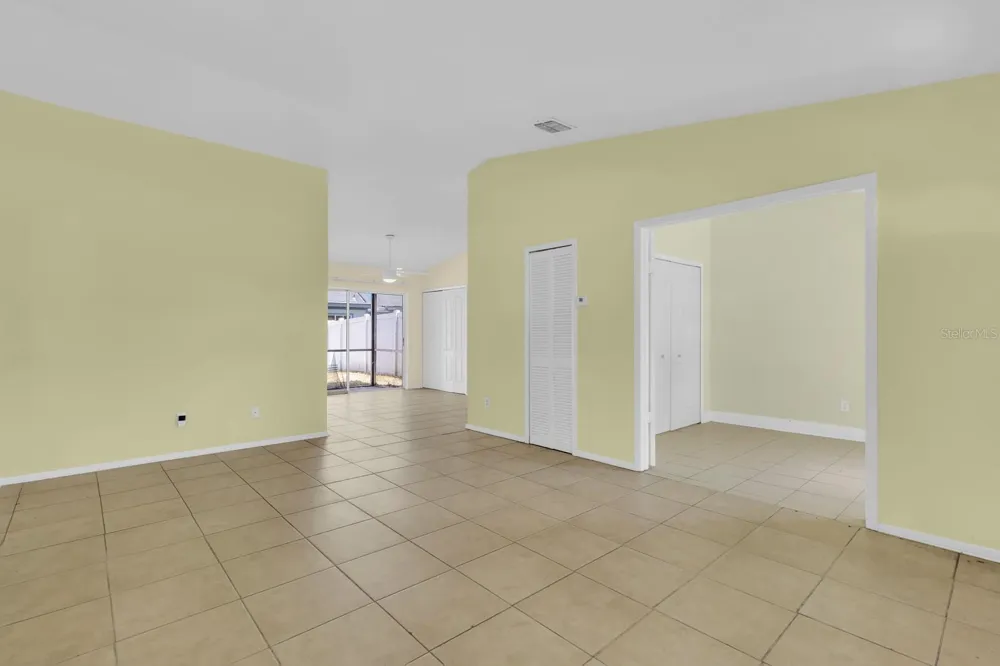 3143 STONECASTLE ROAD Orlando, FL 32822