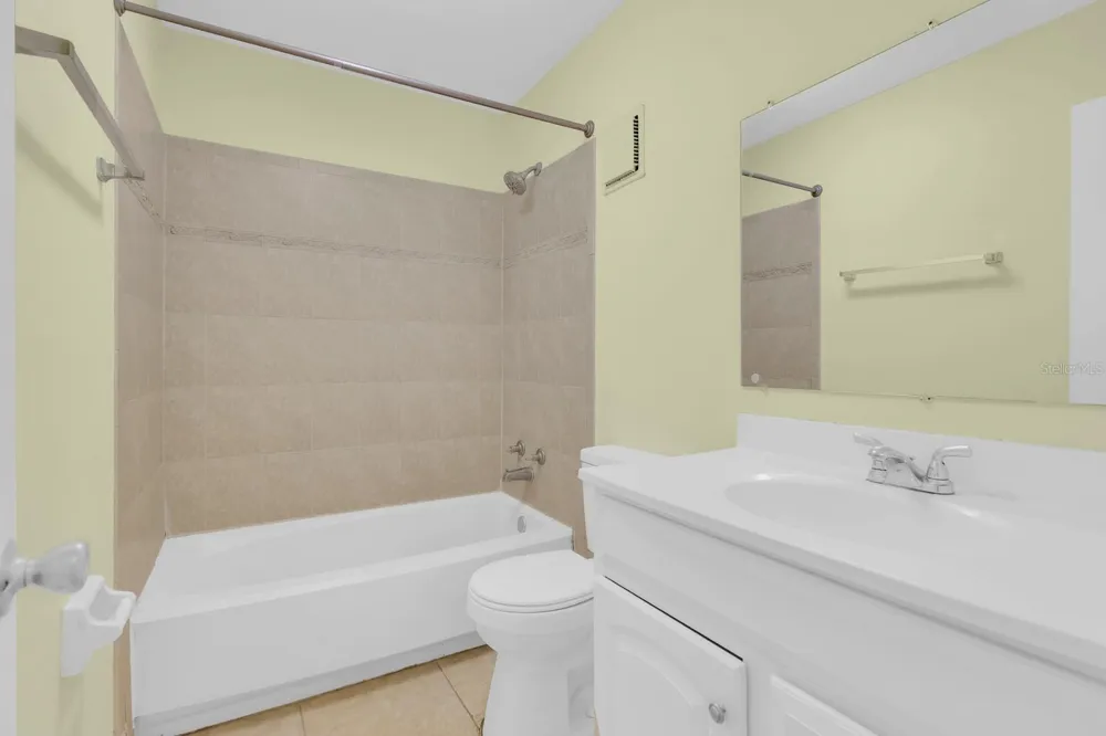 3143 STONECASTLE ROAD Orlando, FL 32822