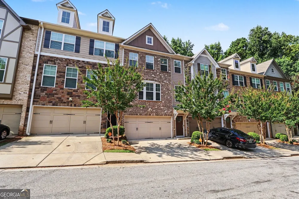 4383 Legendary ST Stone Mountain, GA 30083