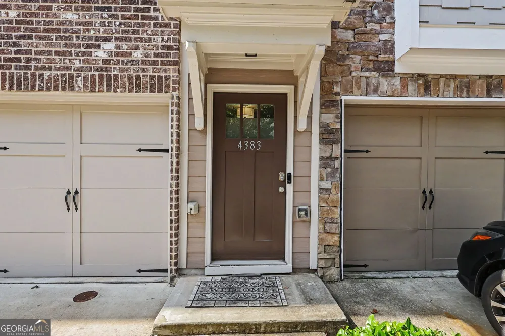 4383 Legendary ST Stone Mountain, GA 30083