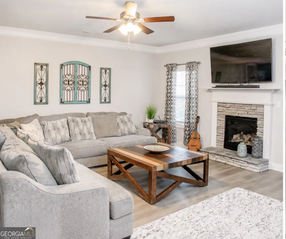 2379 Tomoka DR Bethlehem, GA 30620