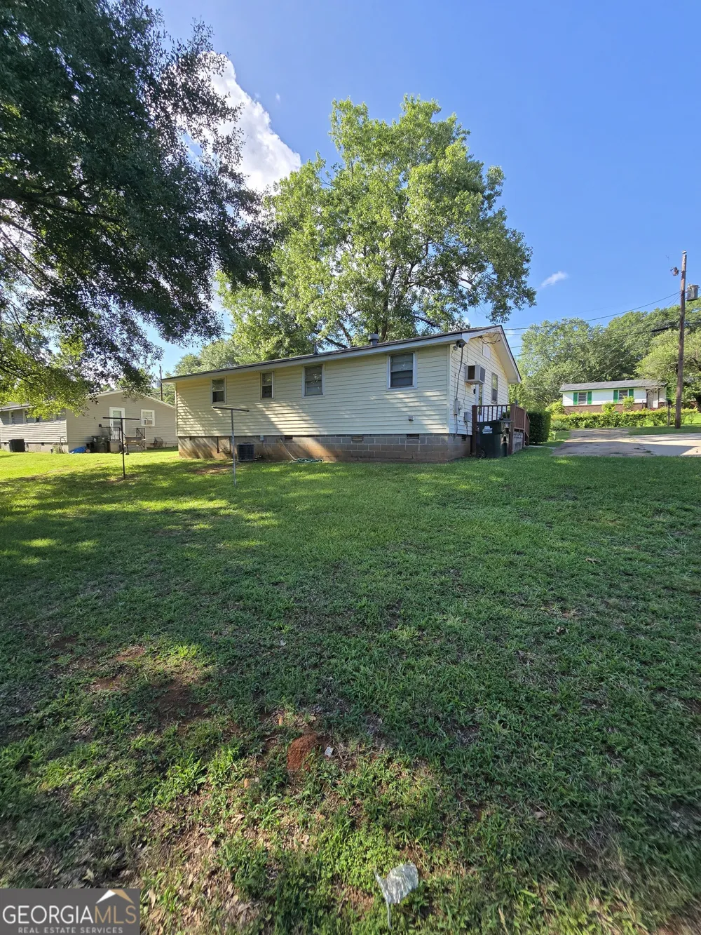 934 Clairmont AVE Comer, GA 30629