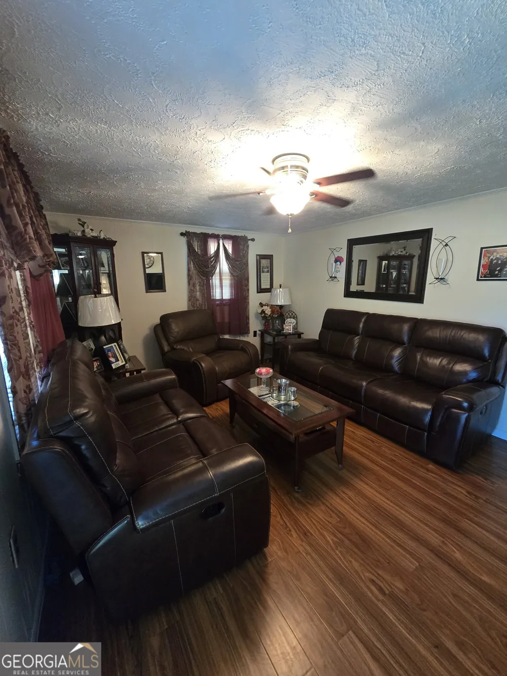 934 Clairmont AVE Comer, GA 30629