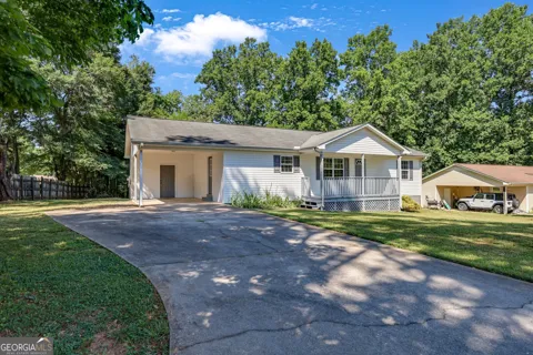 145 Goldust AVE
