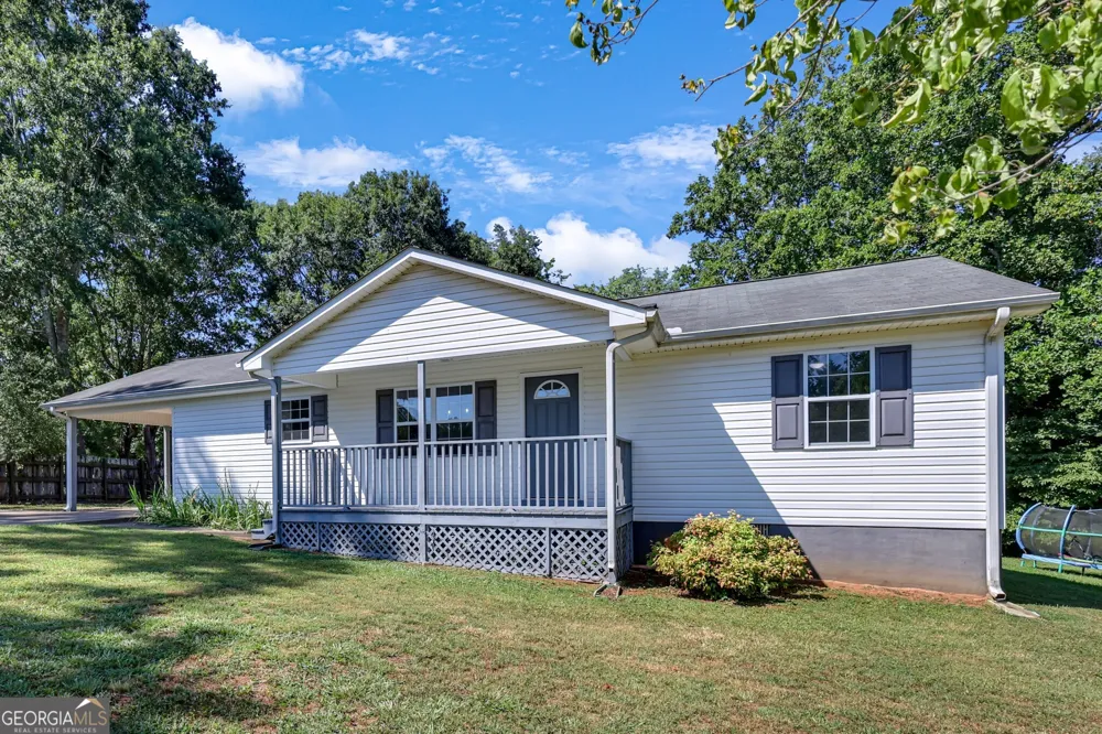145 Goldust AVE Clarkesville, GA 30523