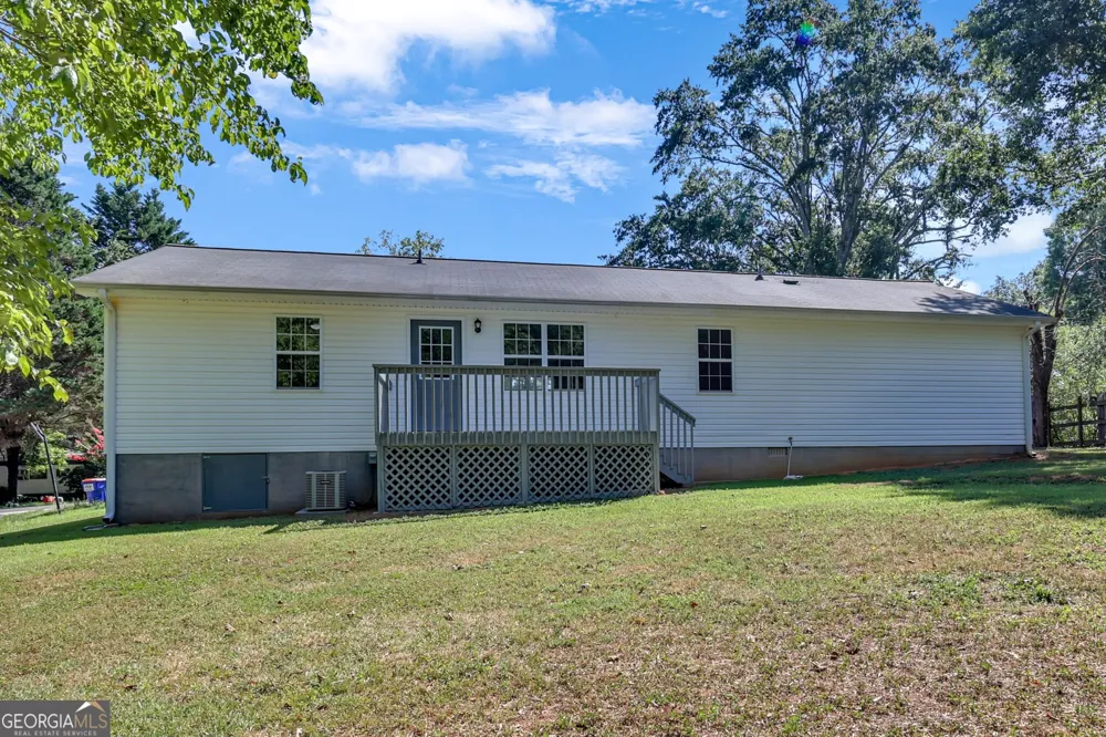 145 Goldust AVE Clarkesville, GA 30523