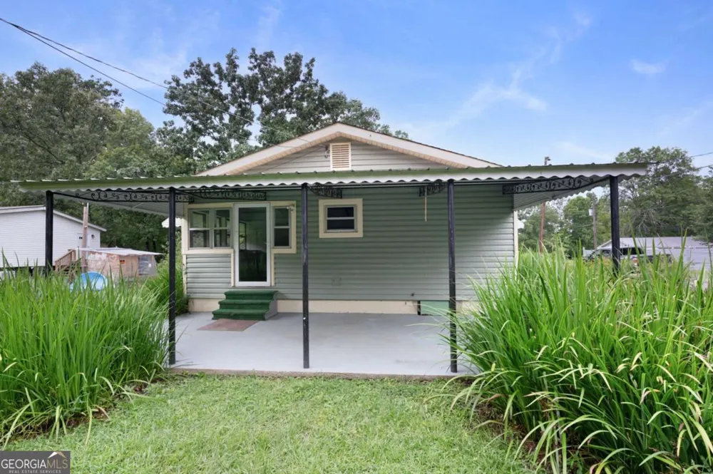 154 County Line RD Plainville, GA 30733